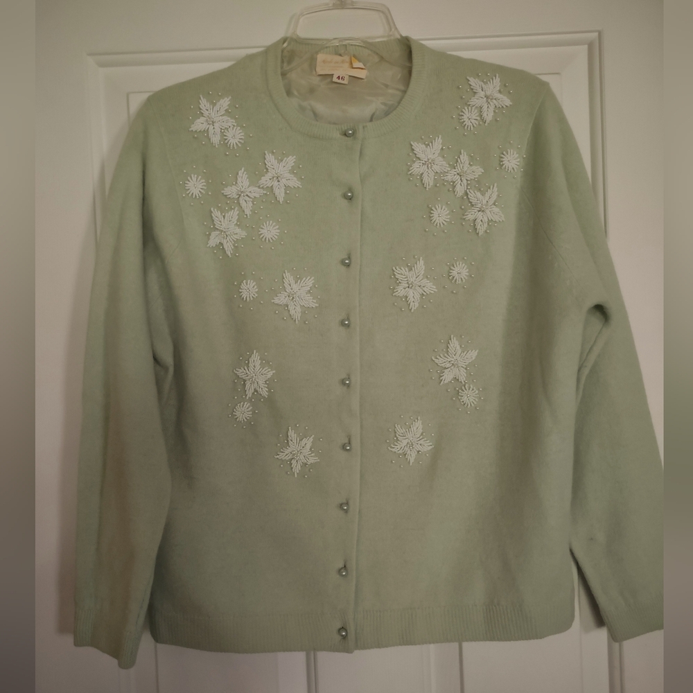 VTG LADIES LAMBSWOOL ANGORA RABBIT BEADED CARDIGAN HONG KONG MINT GREEN LG? MCM